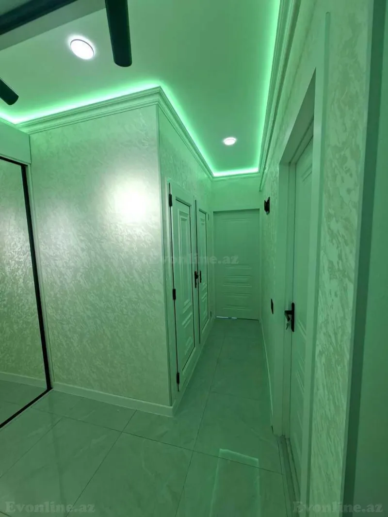 Satılır 2 otaqlı Mənzil Köhnə tikili 70 m² Həzi Aslanov m. - şəkil 10