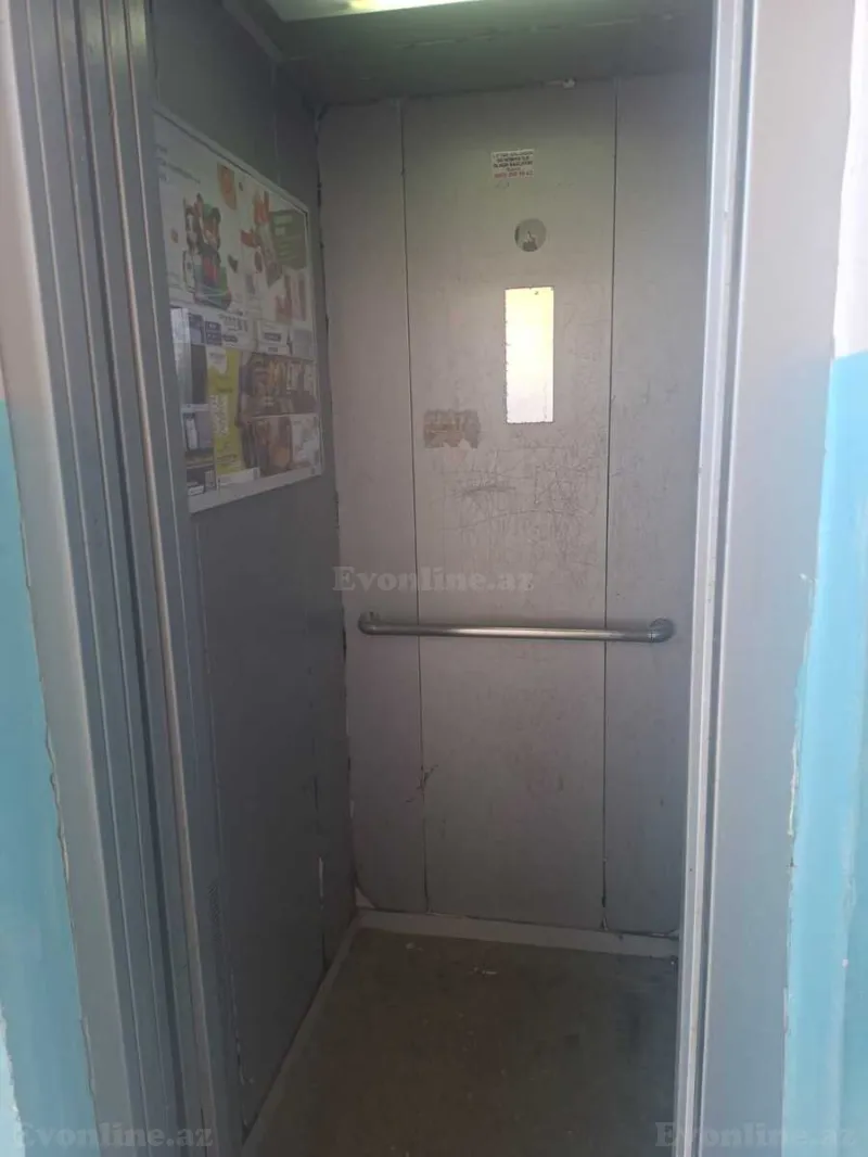 Satılır 2 otaqlı Mənzil Köhnə tikili 70 m² Həzi Aslanov m. - şəkil 13