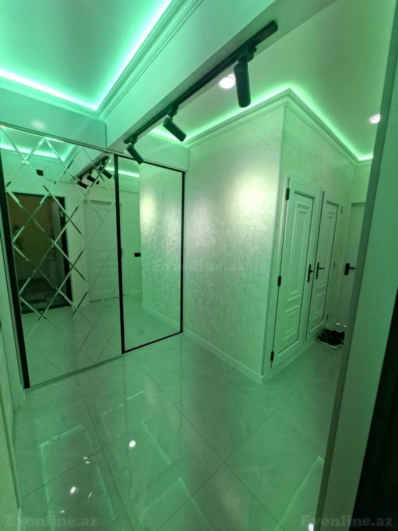 Satılır 2 otaqlı Mənzil Köhnə tikili 70 m² Həzi Aslanov m. - şəkil 22