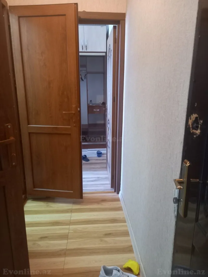 Kirayə verilir 2 otaqlı Mənzil Köhnə tikili 46 m² Memar Əcəmi m. - şəkil 3