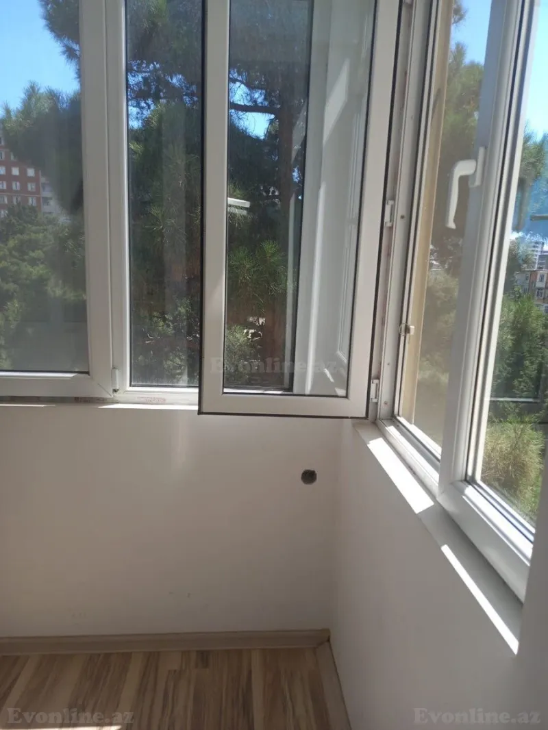 Kirayə verilir 2 otaqlı Mənzil Köhnə tikili 46 m² Memar Əcəmi m. - şəkil 4