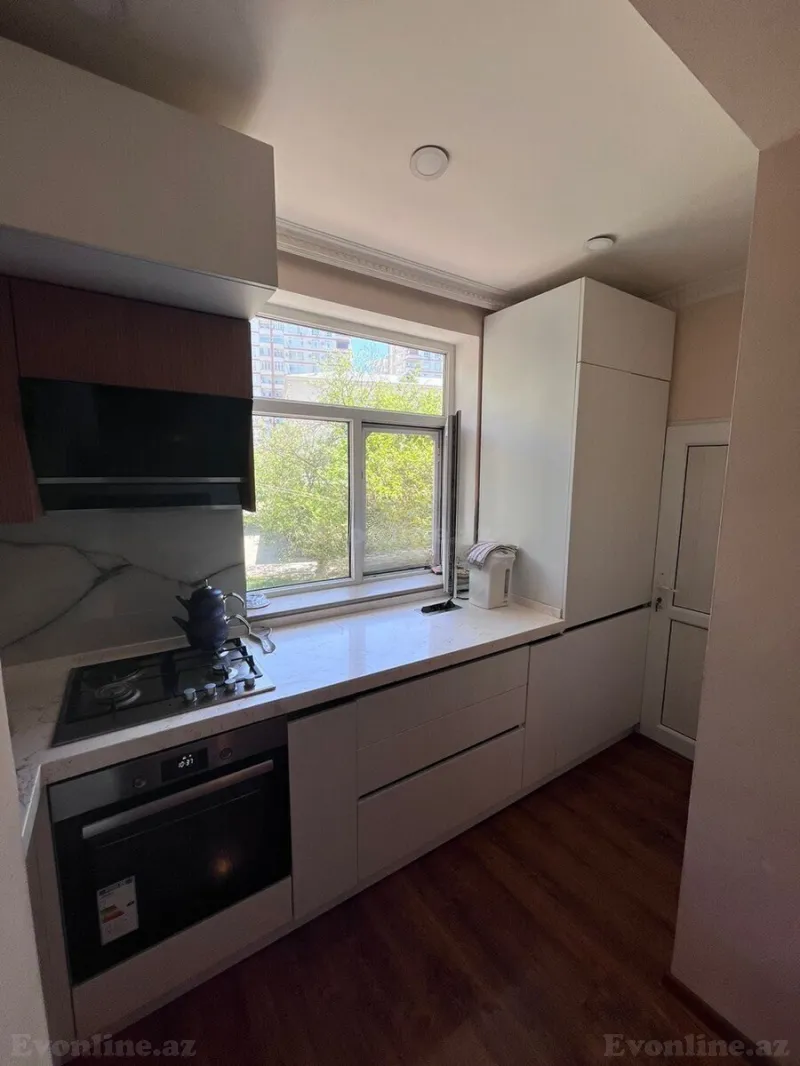 Satılır 3 otaqlı Mənzil Köhnə tikili 90 m² Nəriman Nərimanov m. - şəkil 9