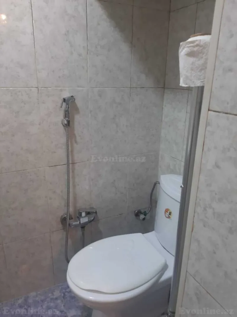 Kirayə verilir 2 otaqlı Mənzil Köhnə tikili 40 m² Səbail r. - şəkil 4