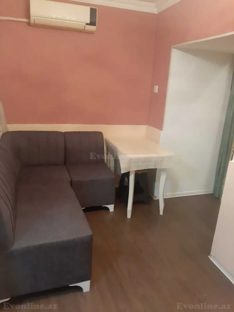 Kirayə verilir 2 otaqlı Mənzil Köhnə tikili 40 m² Səbail r. - şəkil 8