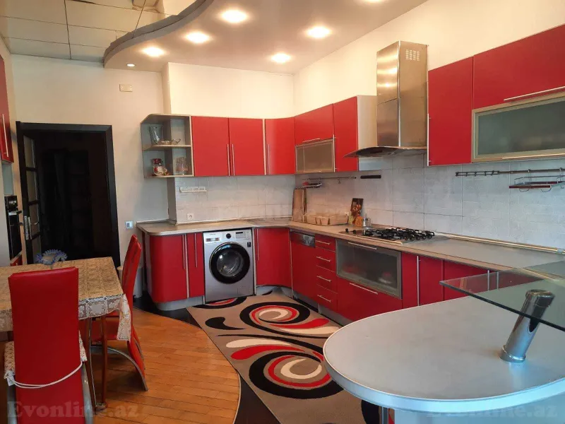 Kirayə verilir 4 otaqlı Mənzil Yeni tikili 205 m² Nəsimi r. - şəkil 9