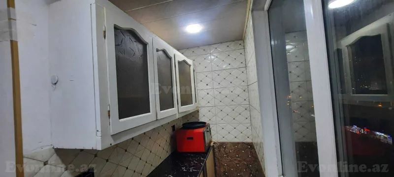 Kirayə verilir 4 otaqlı Mənzil Köhnə tikili 105 m² Memar Əcəmi m. - şəkil 20