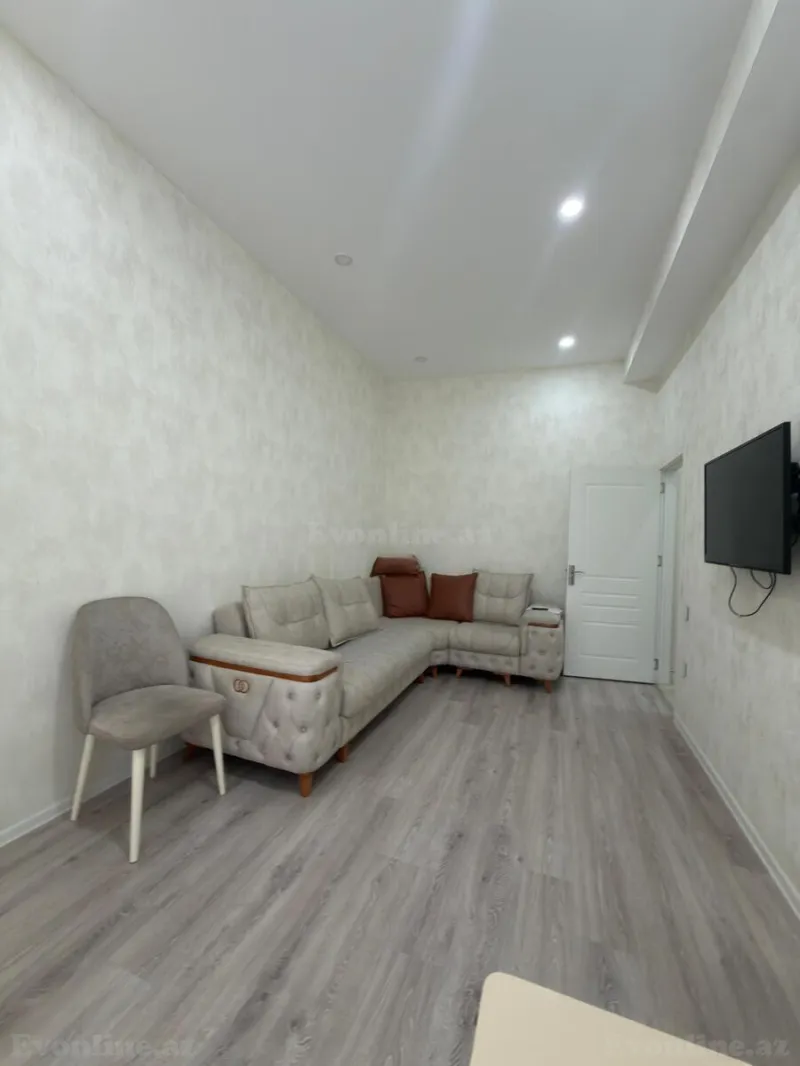 2 otaqlı Mənzil 70 m² Nəriman Nərimanov m. Kirayə verilir