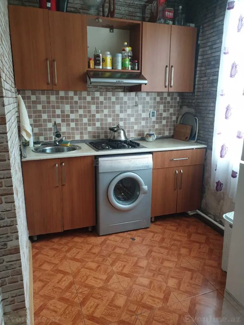 Satılır 2 otaqlı Mənzil Köhnə tikili 55 m² Memar Əcəmi m. - şəkil 4