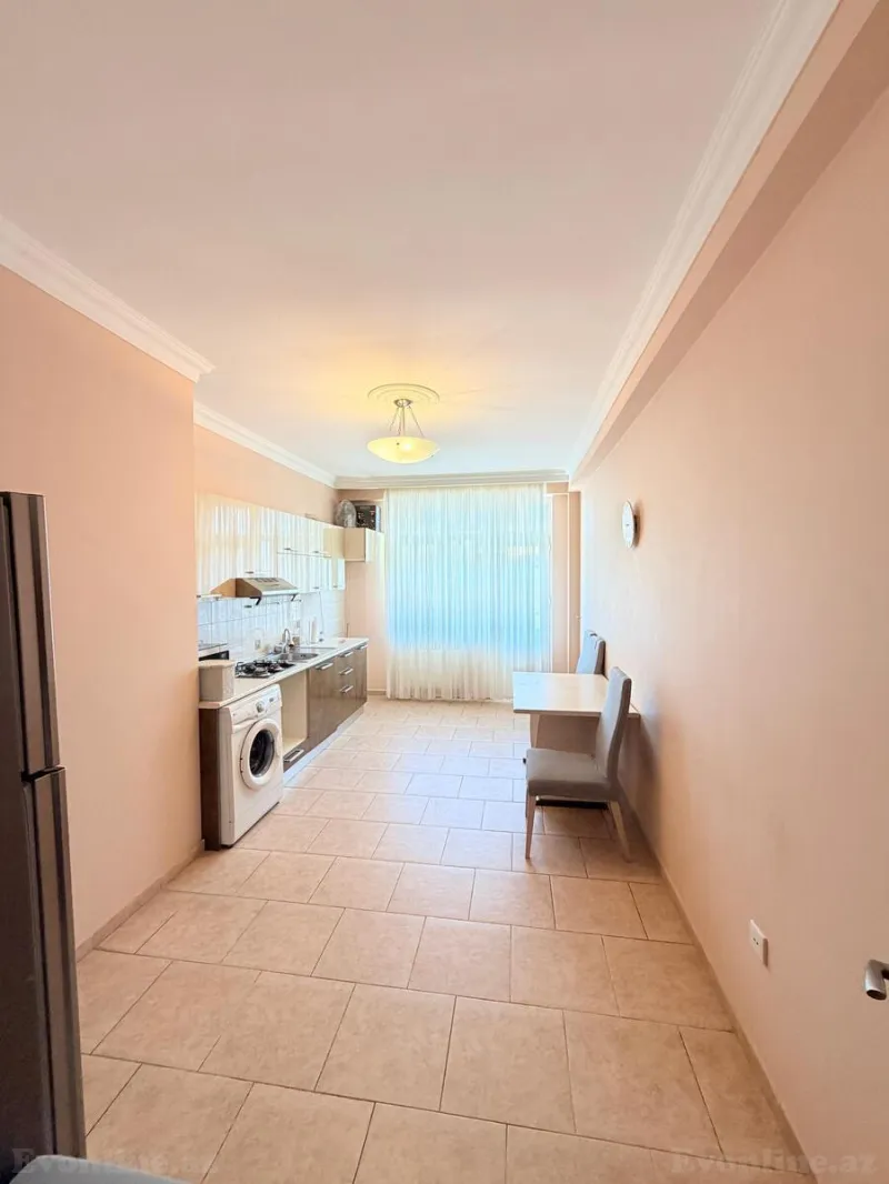 Kirayə verilir 2 otaqlı Mənzil Yeni tikili 100 m² İnşaatçılar m. - şəkil 5