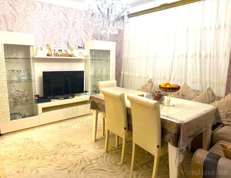 Satılır 4 otaqlı Mənzil Köhnə tikili 110 m² Bakıxanov - şəkil 4
