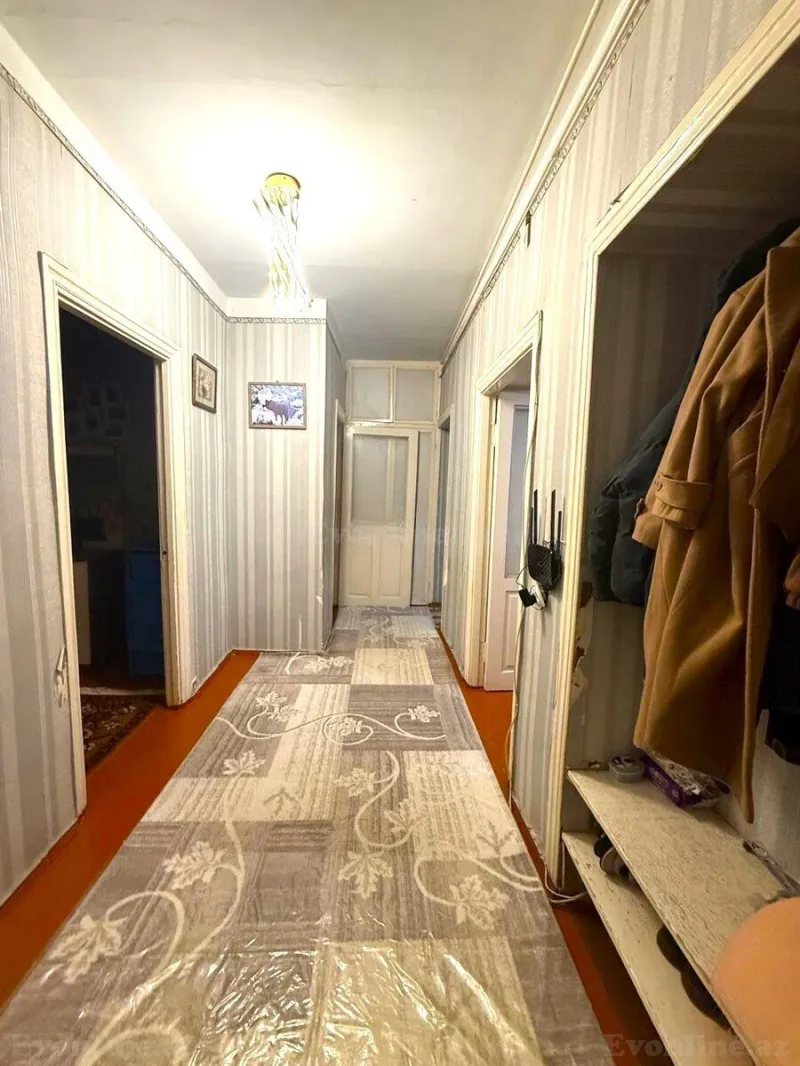 Satılır 4 otaqlı Mənzil Köhnə tikili 110 m² Bakıxanov - şəkil 8