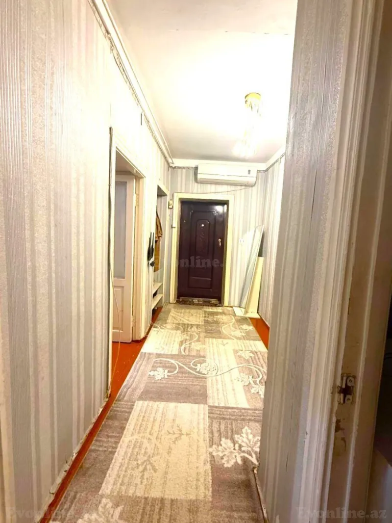 Satılır 4 otaqlı Mənzil Köhnə tikili 110 m² Bakıxanov - şəkil 13