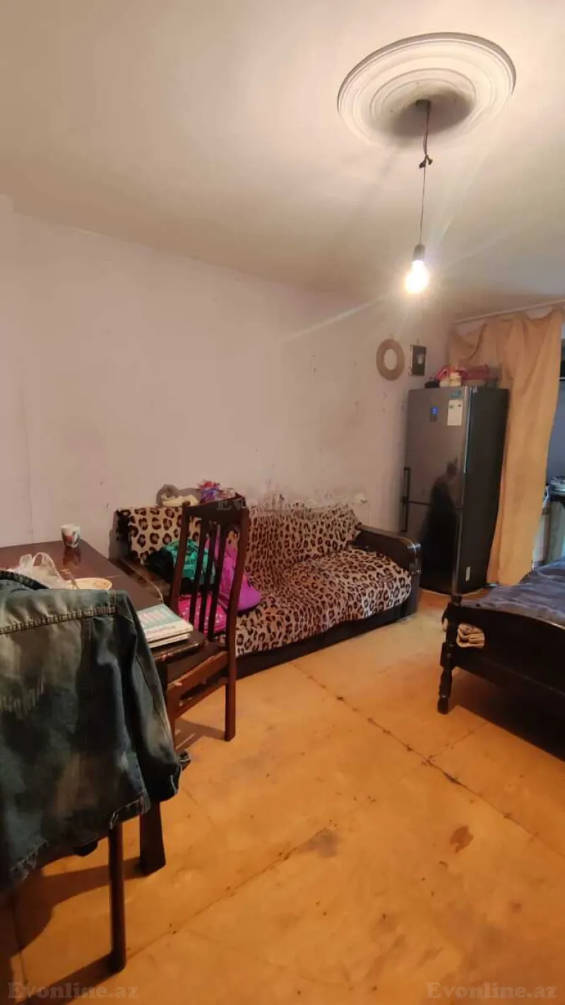 Satılır 1 otaqlı Mənzil Köhnə tikili 20 m² Sumqayıt