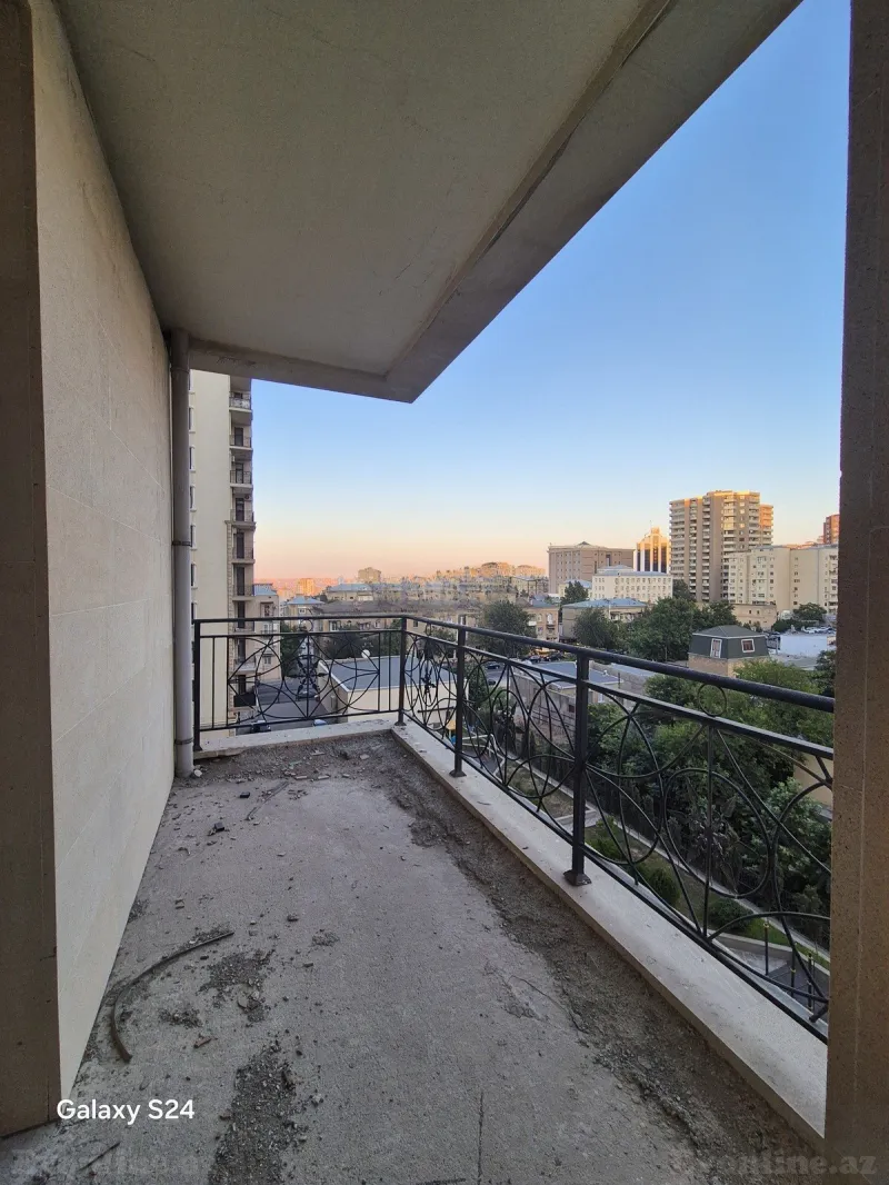 Satılır 3 otaqlı Mənzil Yeni tikili 164 m² Elmlər Akademiyası m. - şəkil 7