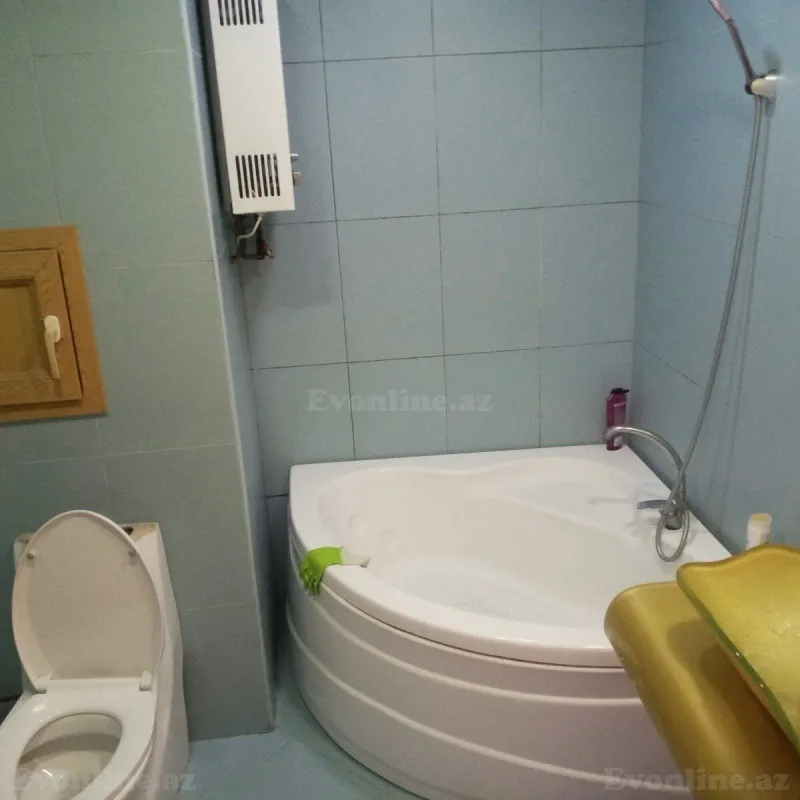 Satılır 4 otaqlı Mənzil Köhnə tikili 100 m² Gənclik m. - şəkil 6