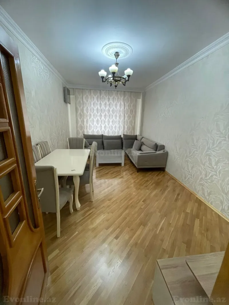 3 otaqlı Mənzil 125 m² İnşaatçılar m. Kirayə verilir
