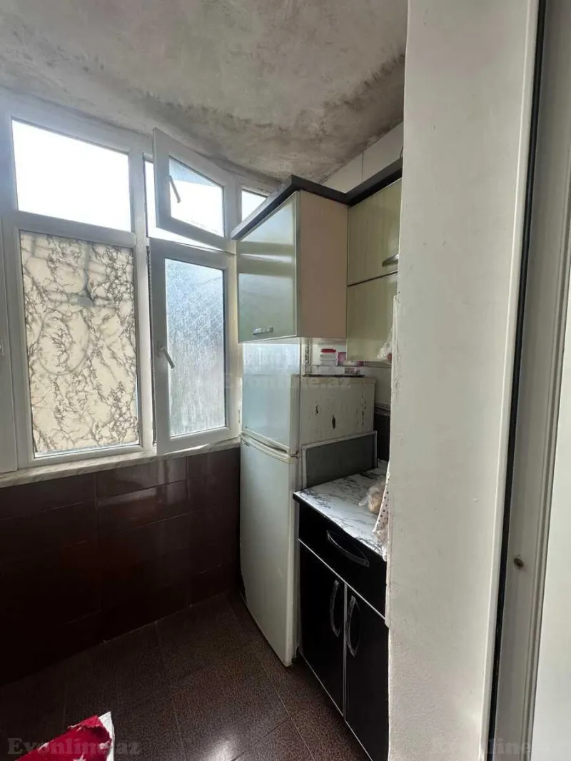 Kirayə verilir 3 otaqlı Mənzil Köhnə tikili 70 m² Elmlər Akademiyası m. - şəkil 7