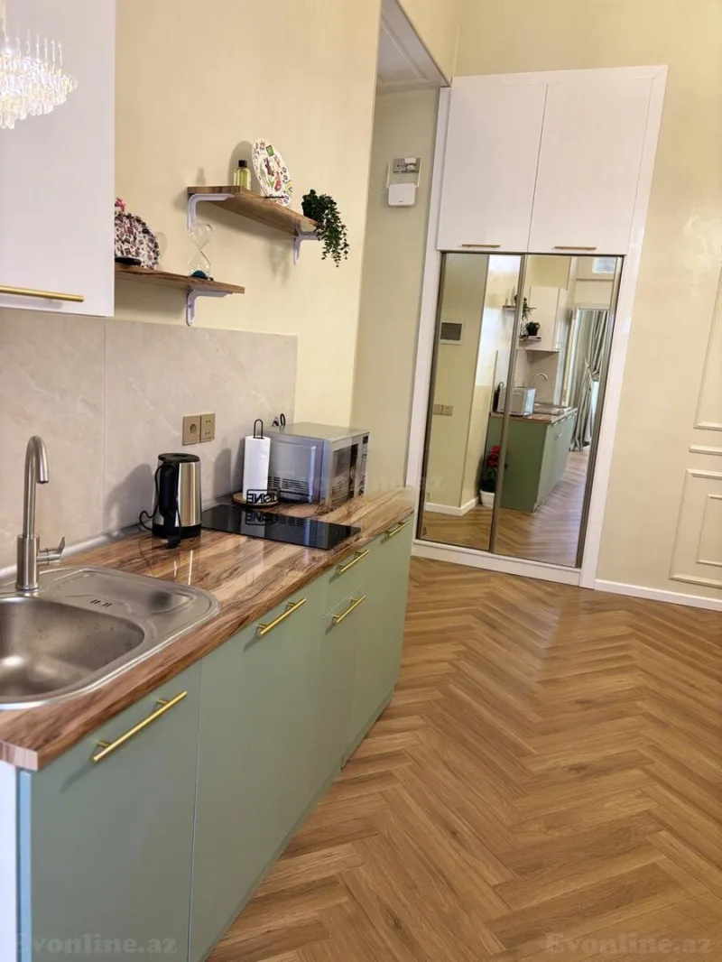 Kirayə verilir 2 otaqlı Mənzil Köhnə tikili 45 m² 28 May m. - şəkil 9