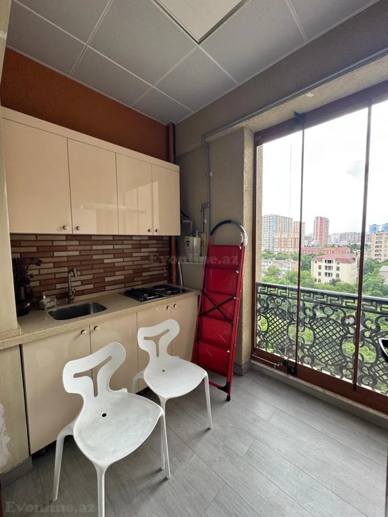Kirayə verilir 3 otaqlı Mənzil Yeni tikili 217 m² Nərimanov r. - şəkil 11