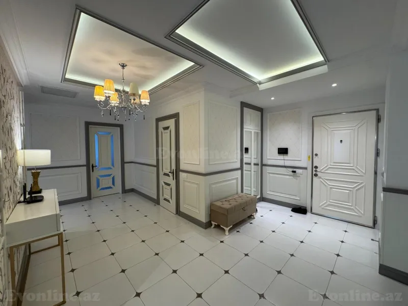 Kirayə verilir 3 otaqlı Mənzil Yeni tikili 217 m² Nərimanov r. - şəkil 12