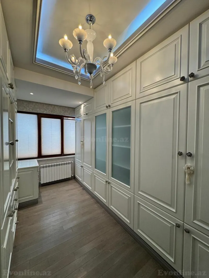 Kirayə verilir 3 otaqlı Mənzil Yeni tikili 217 m² Nərimanov r. - şəkil 13