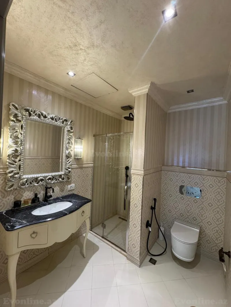 Kirayə verilir 3 otaqlı Mənzil Yeni tikili 217 m² Nərimanov r. - şəkil 16
