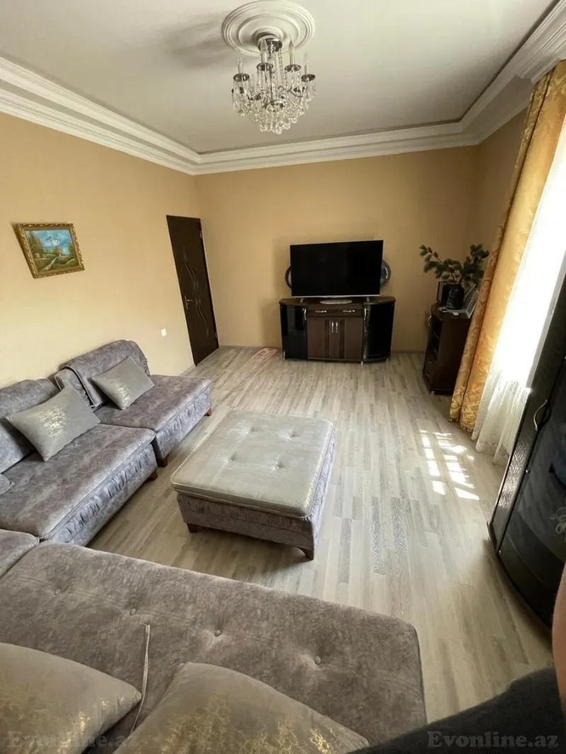 Satılır 6 otaqlı Həyət evi 250 m² Yeni Ramana - şəkil 2