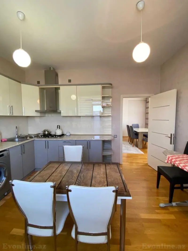 Satılır 3 otaqlı Mənzil Yeni tikili 110 m² İnşaatçılar m. - şəkil 6