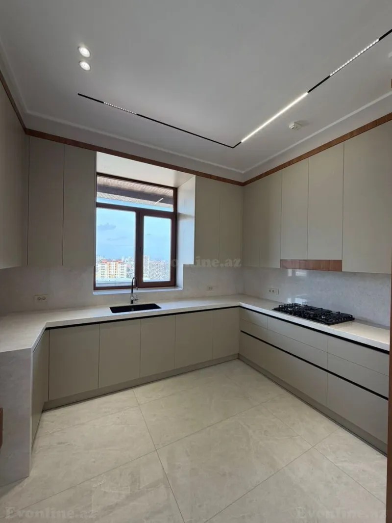 Satılır 4 otaqlı Mənzil Yeni tikili 220 m² Nəriman Nərimanov m. - şəkil 21