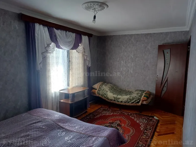 2 otaqlı Mənzil 50 m² Elmlər Akademiyası m. Satılır