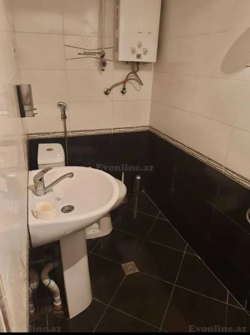 Satılır 2 otaqlı Mənzil Köhnə tikili 50 m² Elmlər Akademiyası m. - şəkil 6