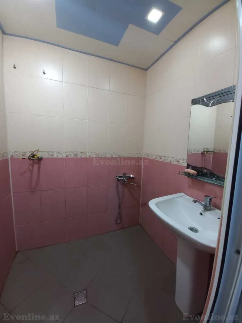 Kirayə verilir 2 otaqlı Mənzil Köhnə tikili 55 m² Həzi Aslanov m. - şəkil 11