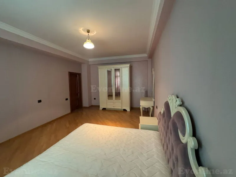 Kirayə verilir 3 otaqlı Mənzil Yeni tikili 140 m² Nəsimi r. - şəkil 8