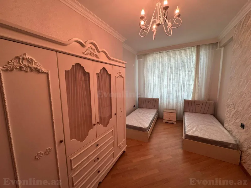 Kirayə verilir 3 otaqlı Mənzil Yeni tikili 140 m² Nəsimi r. - şəkil 9
