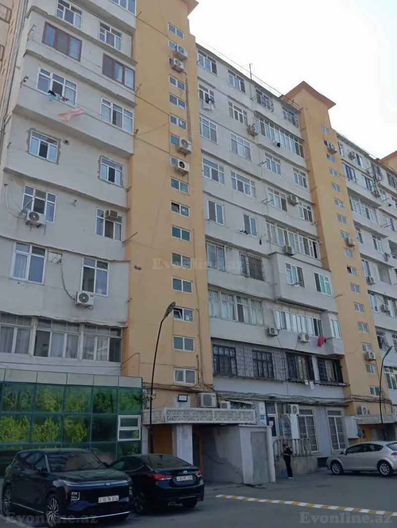 3 otaqlı Mənzil 90 m² Memar Əcəmi m. Satılır