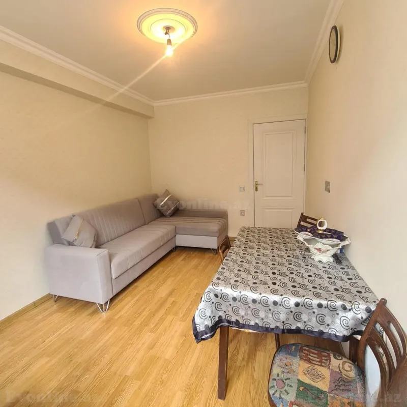 2 otaqlı Mənzil 40 m² Xətai r. Satılır