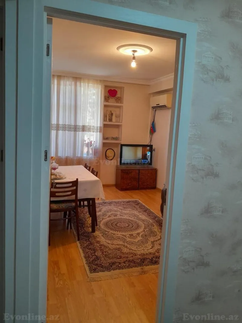 Satılır 2 otaqlı Mənzil Köhnə tikili 40 m² Xətai r. - şəkil 2