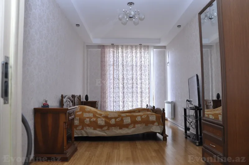 Satılır 4 otaqlı Mənzil Yeni tikili 205 m² Həzi Aslanov m. - şəkil 5