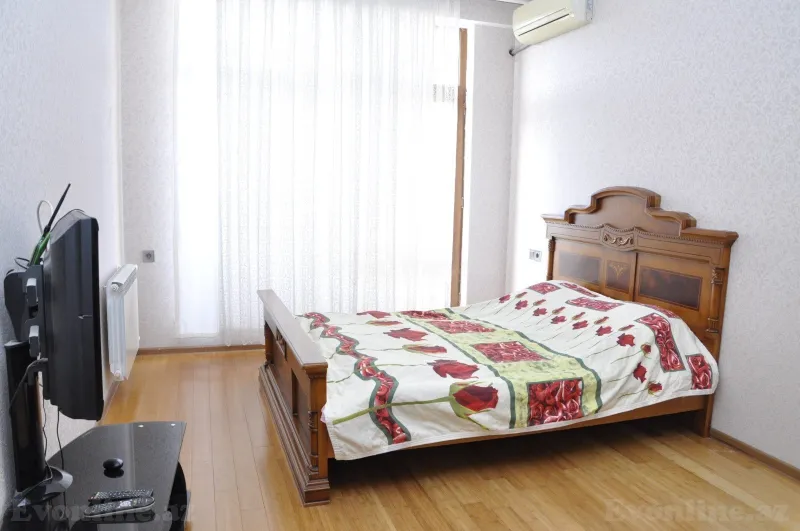 Satılır 4 otaqlı Mənzil Yeni tikili 205 m² Həzi Aslanov m. - şəkil 7