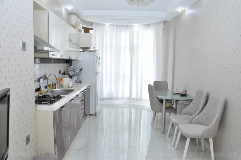 Satılır 4 otaqlı Mənzil Yeni tikili 205 m² Həzi Aslanov m. - şəkil 9