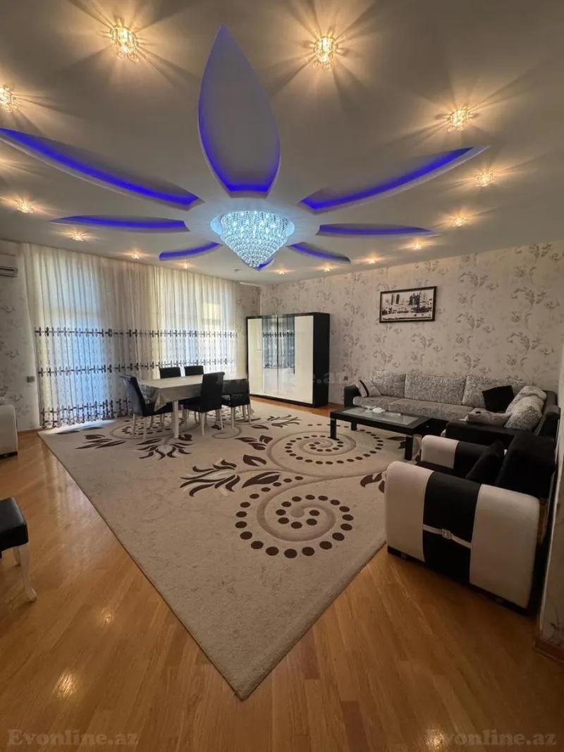Satılır 4 otaqlı Mənzil Yeni tikili 200 m² Nizami m. - şəkil 4
