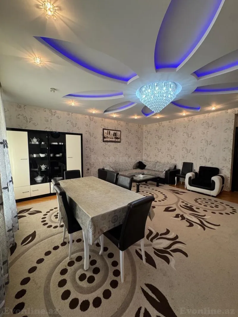 Satılır 4 otaqlı Mənzil Yeni tikili 200 m² Nizami m. - şəkil 5