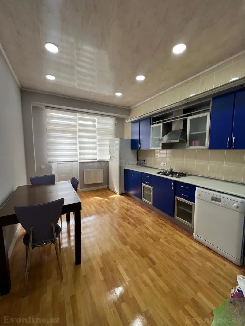 Satılır 4 otaqlı Mənzil Yeni tikili 156 m² Azadlıq prospekti m. - şəkil 7