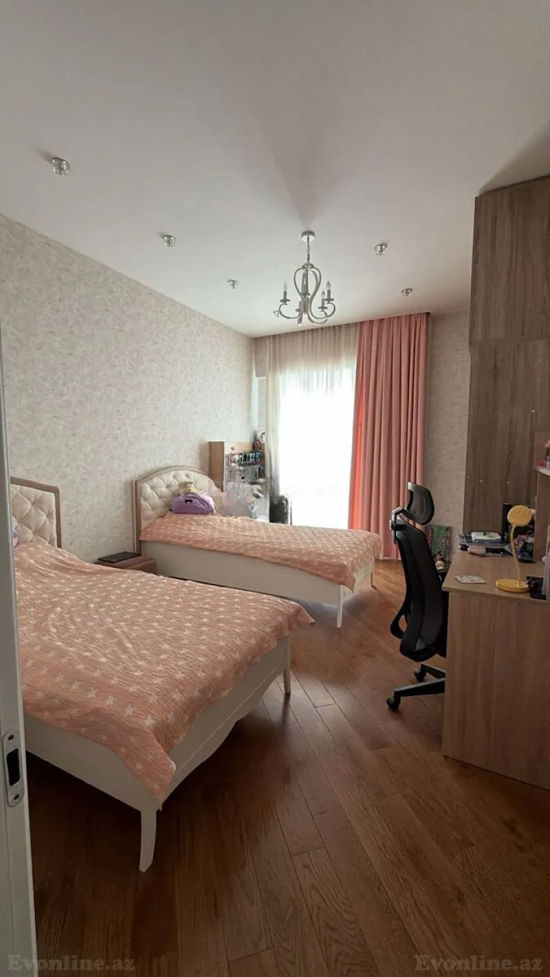 Satılır 3 otaqlı Mənzil Yeni tikili 105 m² 28 May m. - şəkil 5