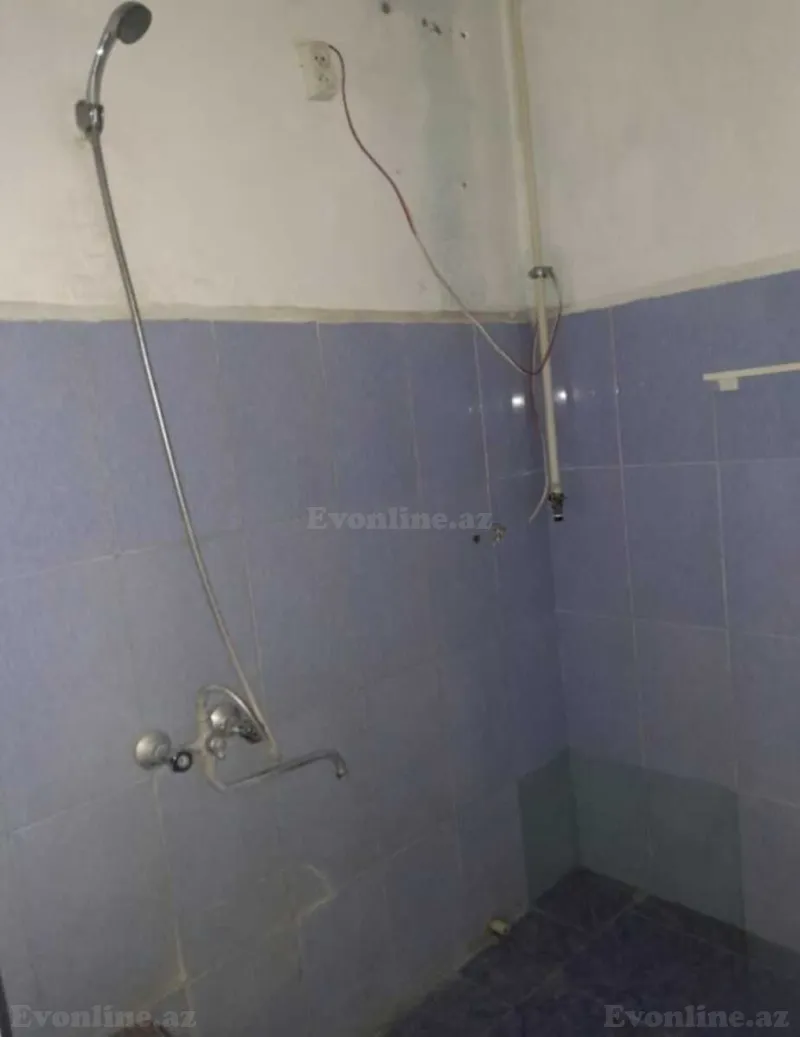 Satılır 1 otaqlı Mənzil Köhnə tikili 35 m² Nəsimi m. - şəkil 2