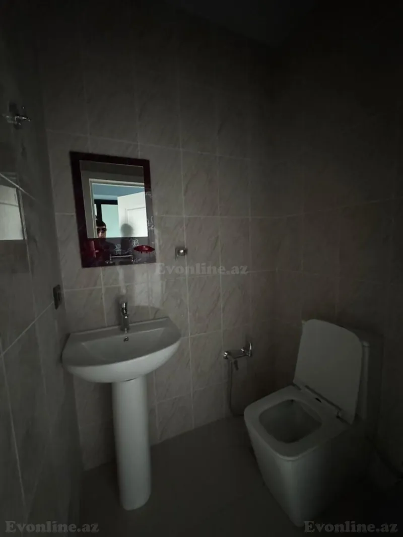 Kirayə verilir Ofis 180 m² Nərimanov r. - şəkil 14
