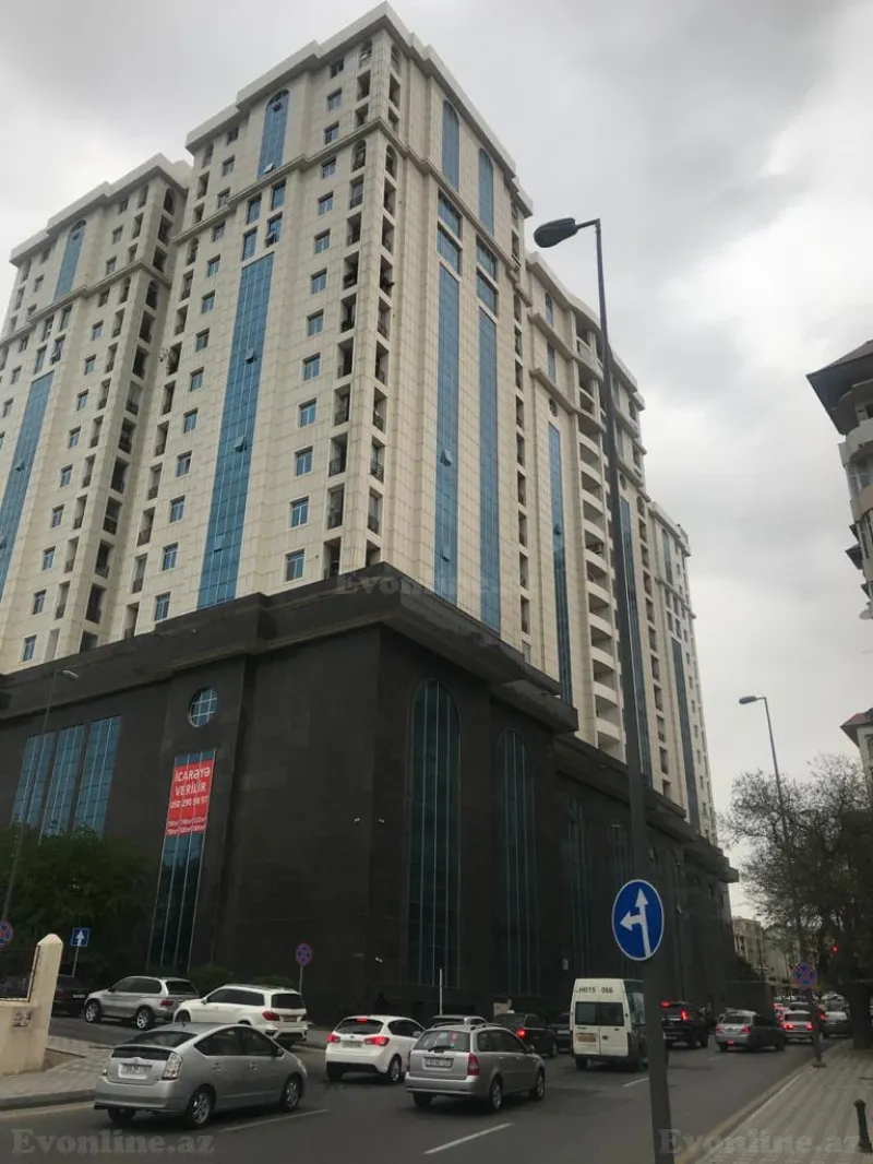 4 otaqlı Mənzil 204 m² Yasamal Satılır