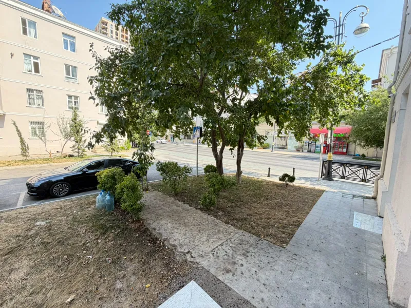Obyekt 85 m² Xətai m. Kirayə verilir