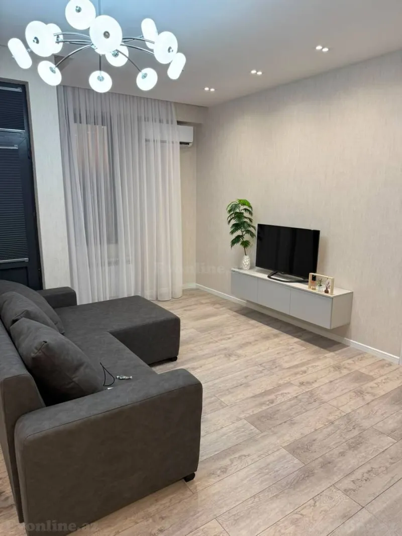 Kirayə verilir 3 otaqlı Mənzil Yeni tikili 90 m² İnşaatçılar m. - şəkil 3