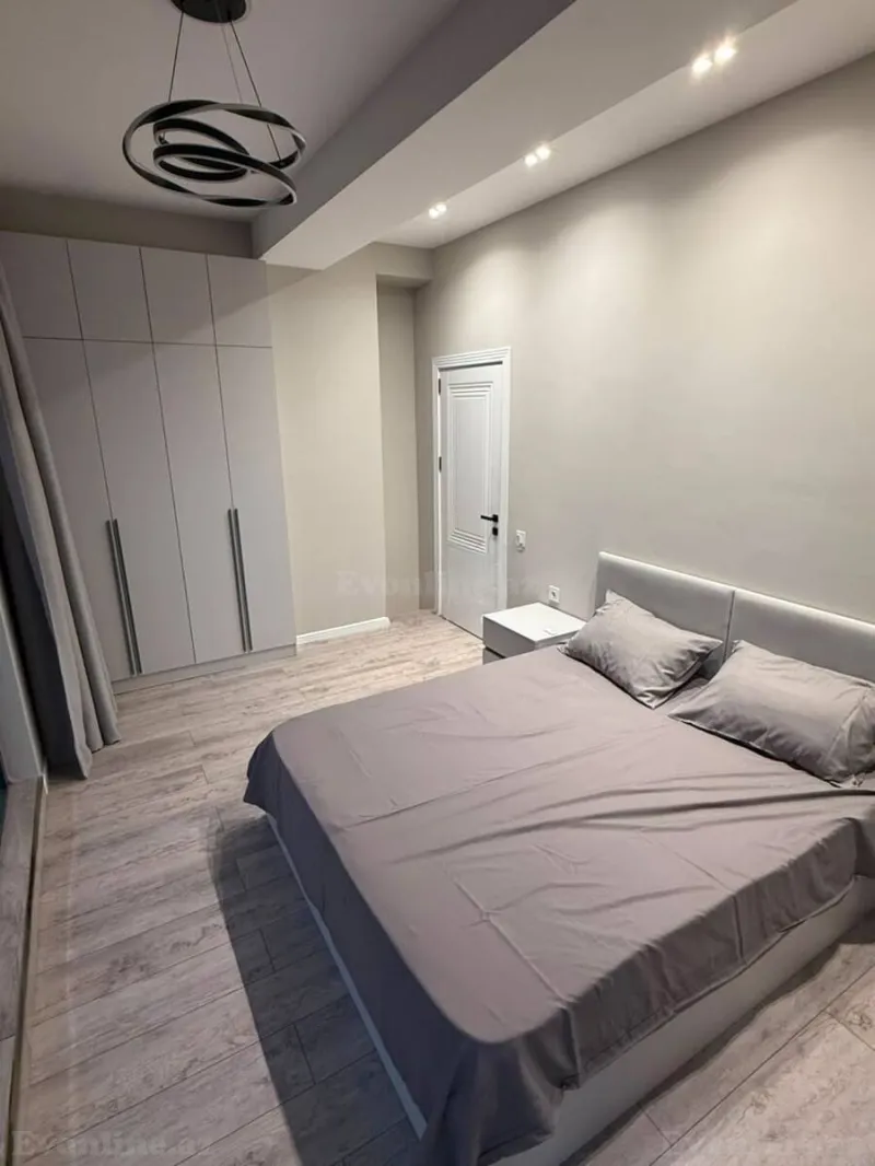 Kirayə verilir 3 otaqlı Mənzil Yeni tikili 90 m² İnşaatçılar m. - şəkil 11